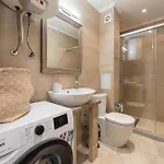 Golden Sands Apartment Apartamento *