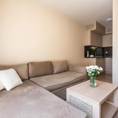 Apartamento Golden Sands Apartment