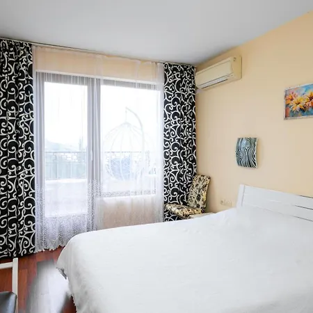превъзходен къщата на мечтите-златни пясъци на първа линия Appartement Varna